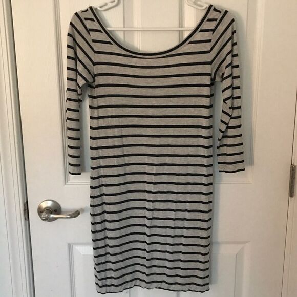 CLUB MONACO Scoop-neck & back  Striped Dress. - Picture 8 of 8
